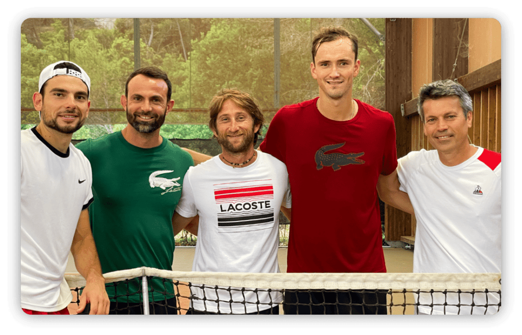 Dorian Martinez et sportifs Daniil Medvedev Benjamin Pietri Mouratoglou Academy